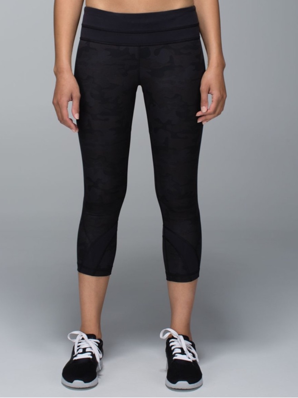 lululemon 4 womens run inspire ll luxe savasana new black/black Camo Leggings